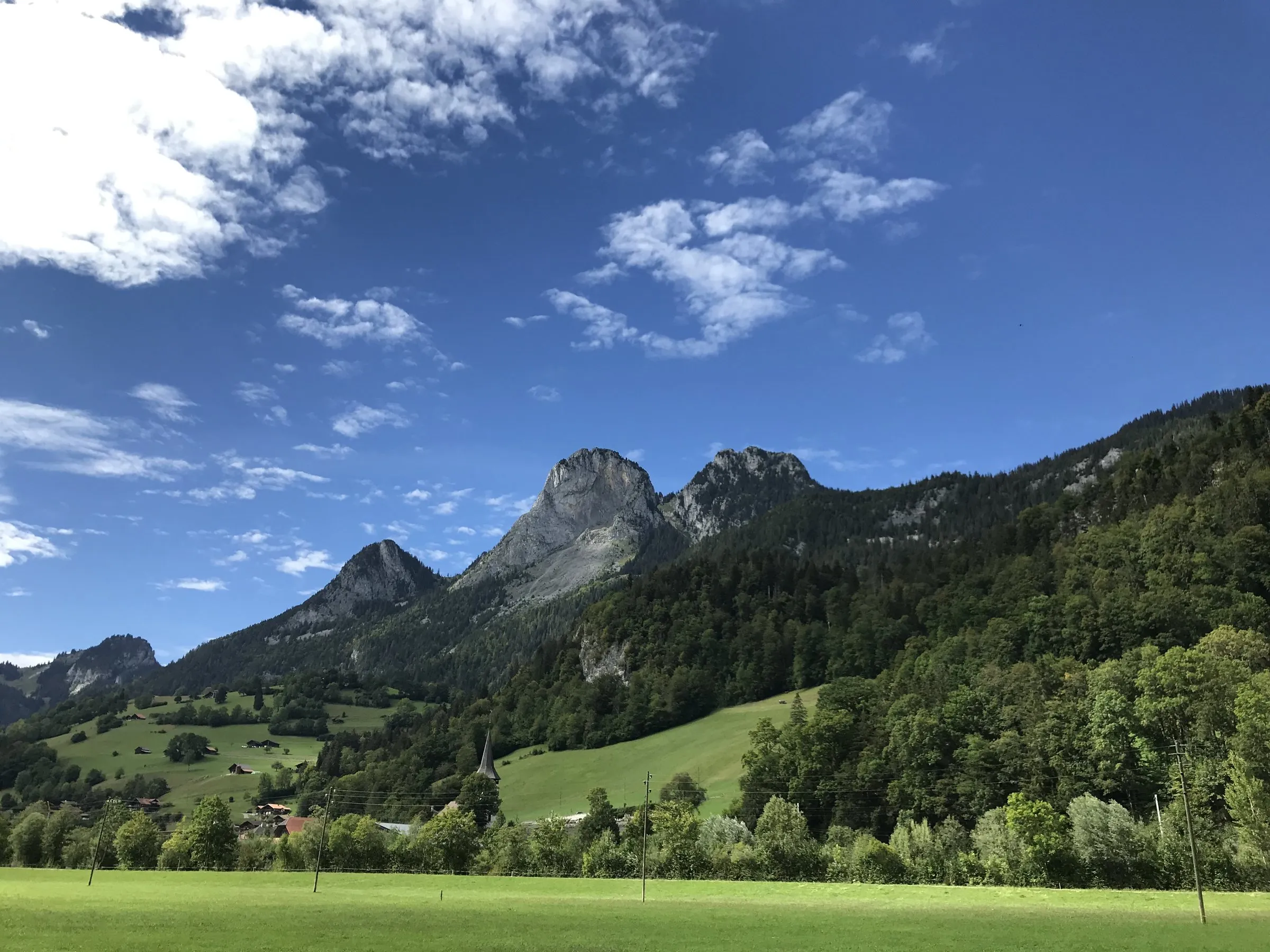 Die Landschaft rund um die Schiessanlage im Lehn